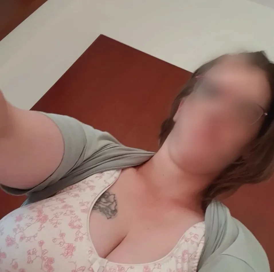 Manuela, 35 anni